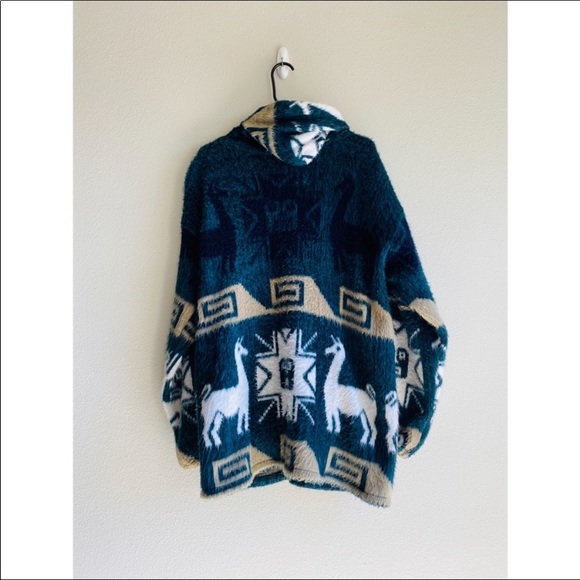 Bear Mountain Apparel Aztec Coat - Picture 6 of 7